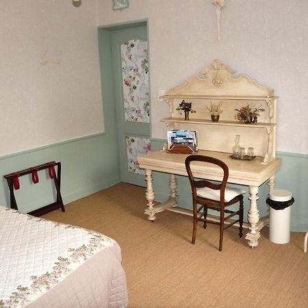 Chambres D'Hotes Le Grand Air - Les Chateaux De La Brie Aux Portes De Paris Ozouer-le-Voulgis エクステリア 写真